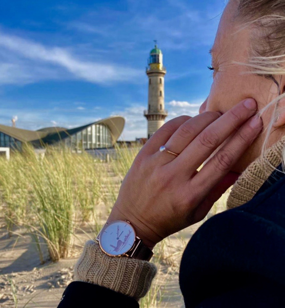 Warnemünde rosé Uhr getragen